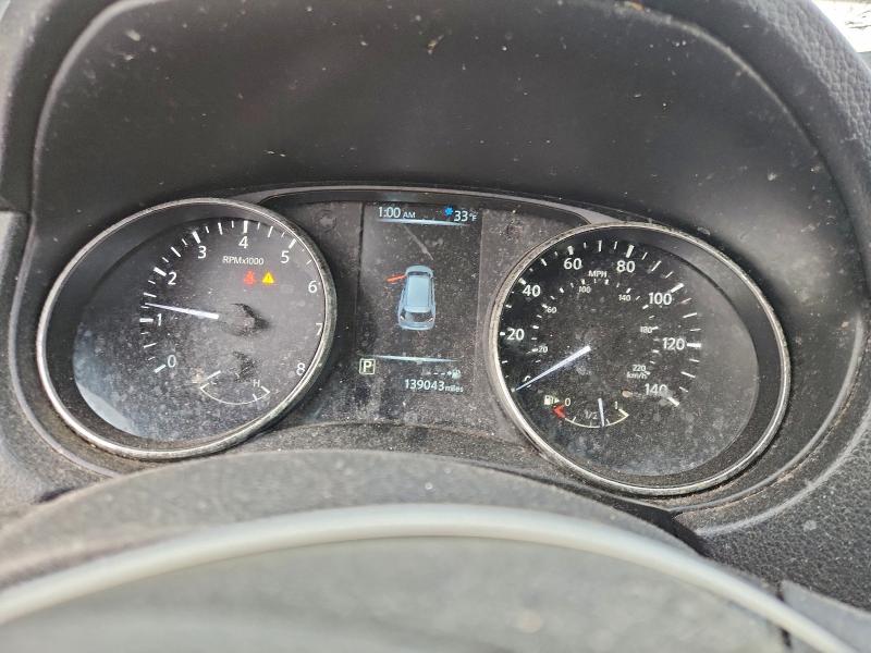 Фото 9 - NISSAN ROGUE