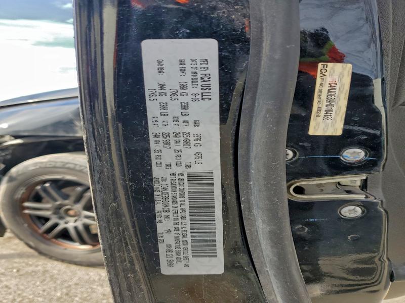 Фото 12 - JEEP COMPASS