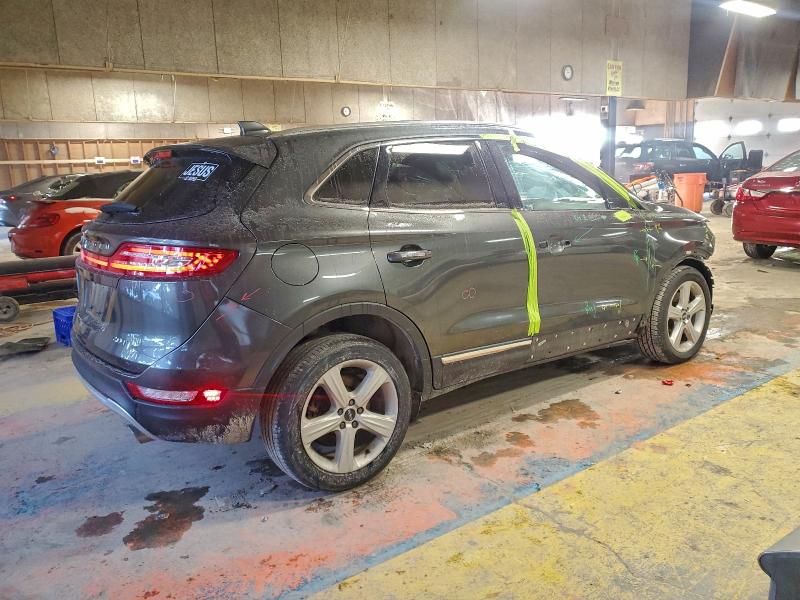 Фото 3 - LINCOLN MKC