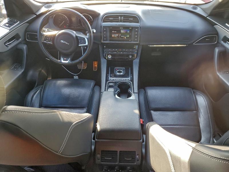 Фото 8 - JAGUAR F-PACE