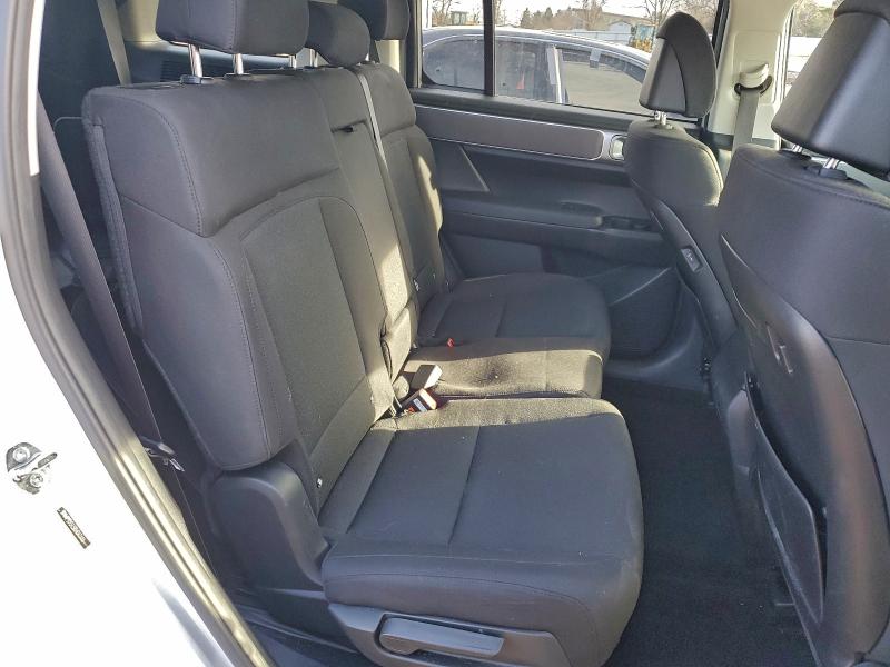 Фото 11 - HYUNDAI SANTA FE