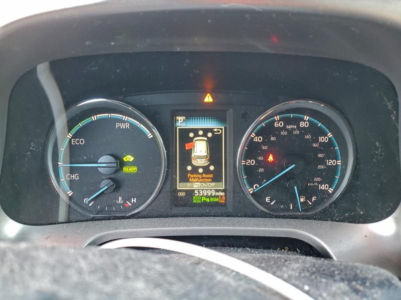 Фото 9 - TOYOTA RAV4