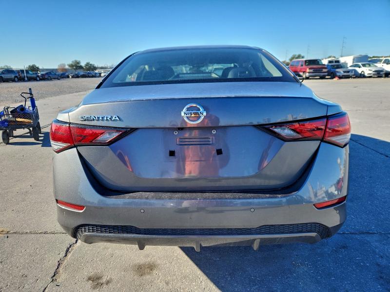 Фото 6 - NISSAN SENTRA