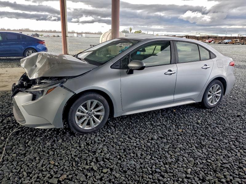 Фото 1 - TOYOTA COROLLA