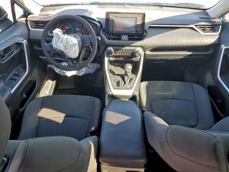 Фото 8 - TOYOTA RAV4