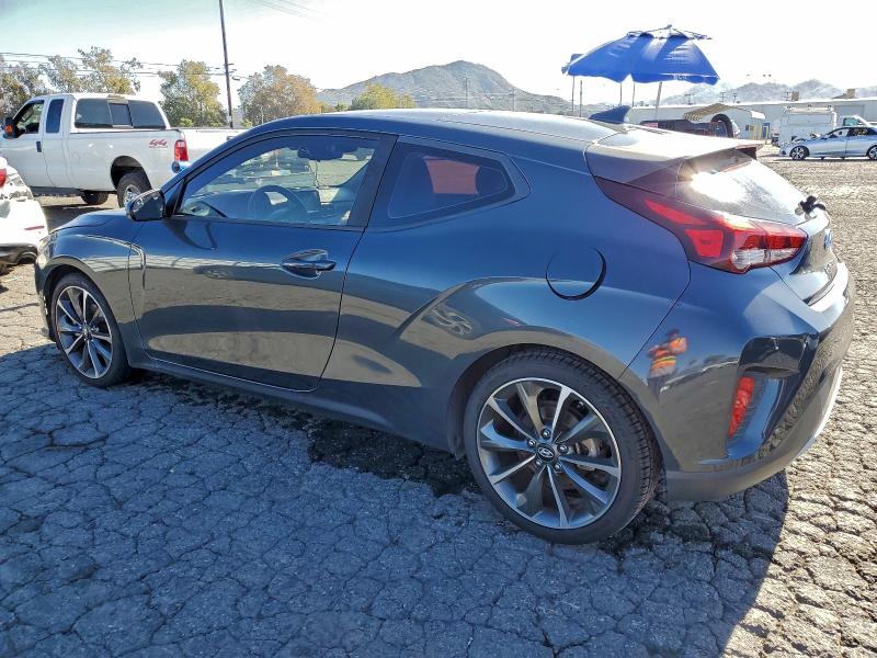 Фото 2 - HYUNDAI VELOSTER