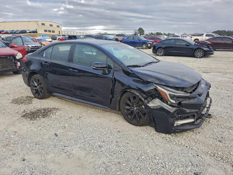 Фото 4 - TOYOTA COROLLA