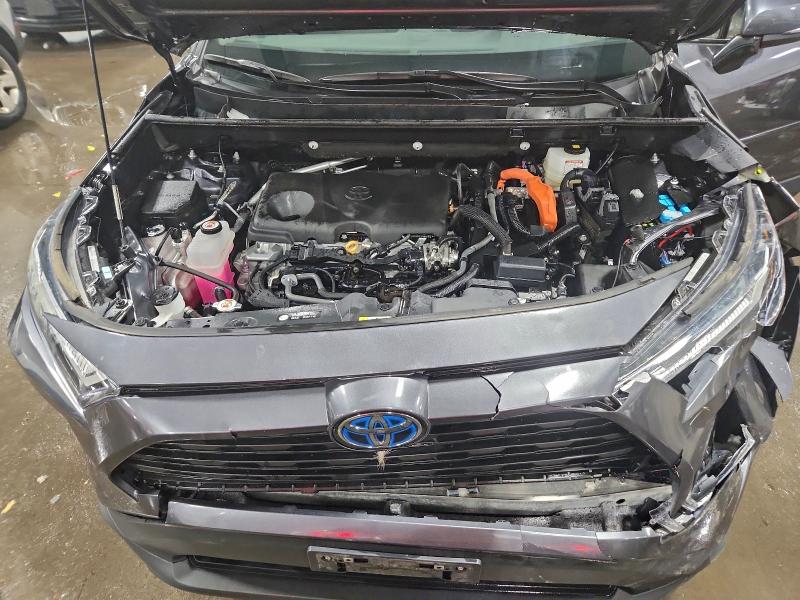 Фото 12 - TOYOTA RAV4