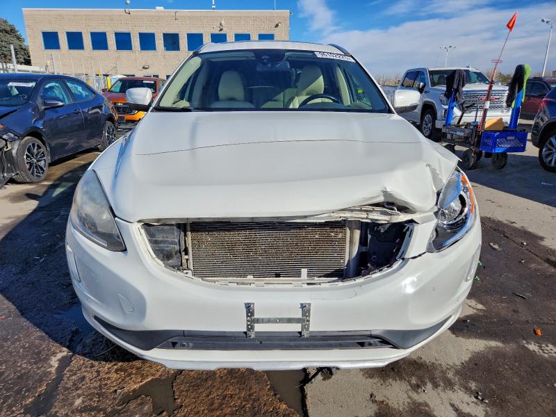 Фото 5 - VOLVO XC60