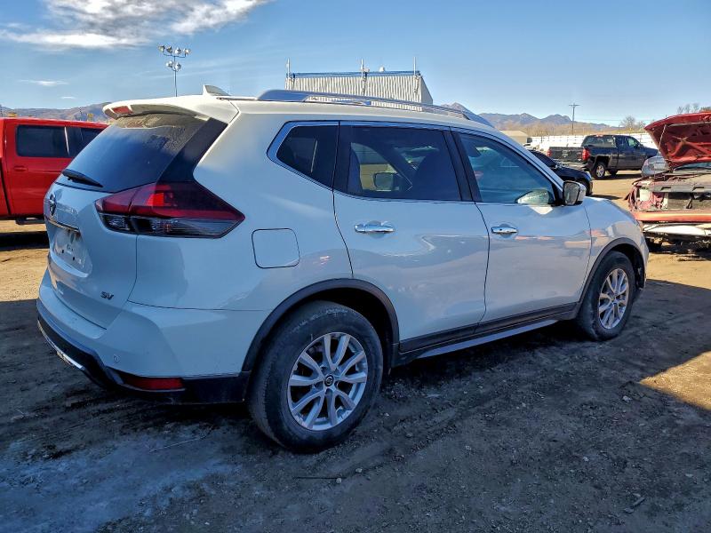 Фото 3 - NISSAN ROGUE