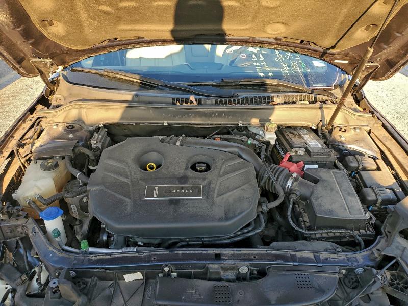 Фото 11 - LINCOLN MKZ