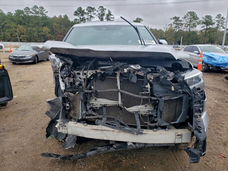 Фото 5 - TOYOTA TUNDRA