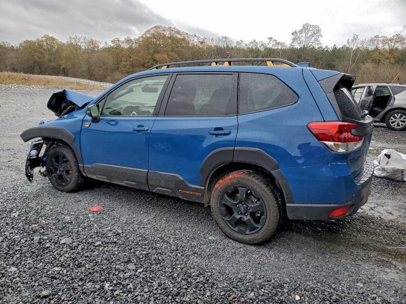 Фото 2 - SUBARU FORESTER
