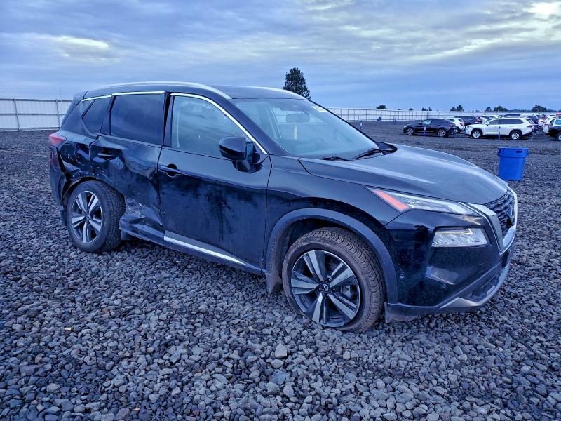 Фото 4 - NISSAN ROGUE