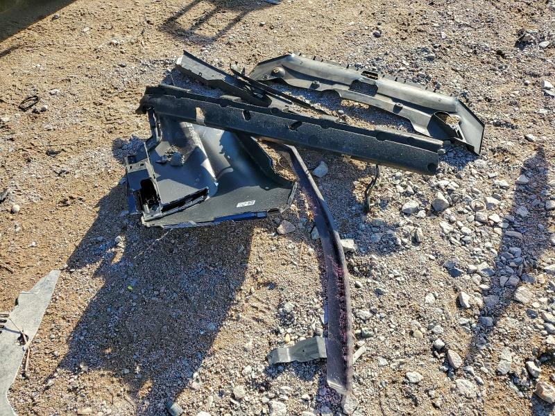 Фото 13 - MITSUBISHI OUTLANDER