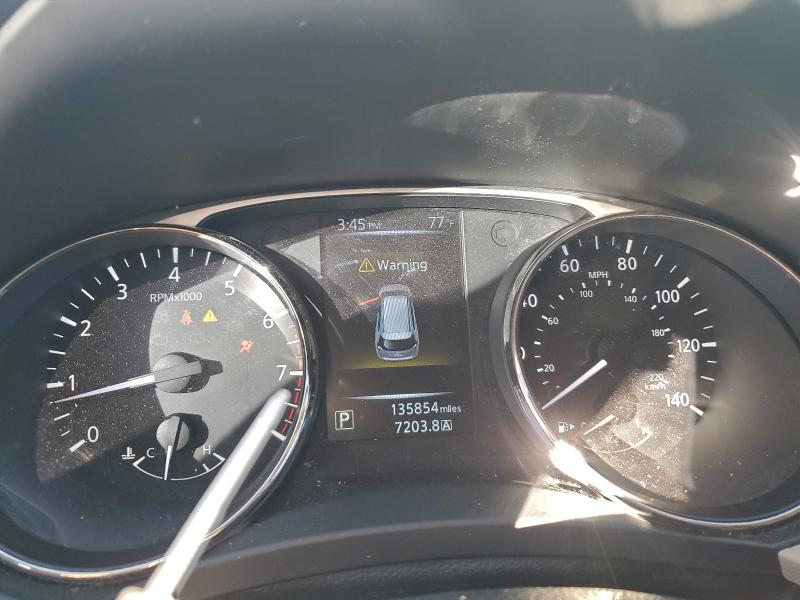 Фото 9 - NISSAN ROGUE