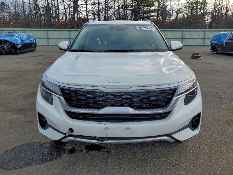 Фото 5 - KIA SELTOS