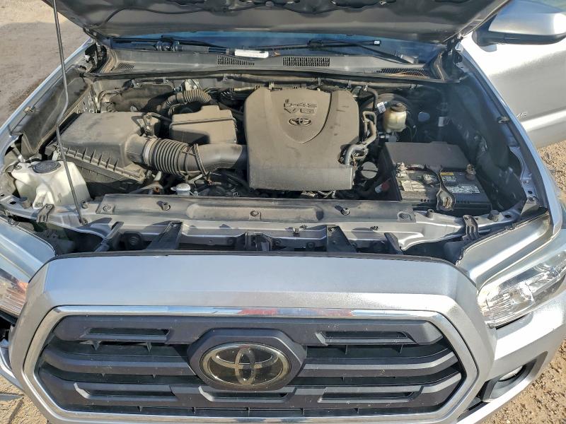 Фото 11 - TOYOTA TACOMA