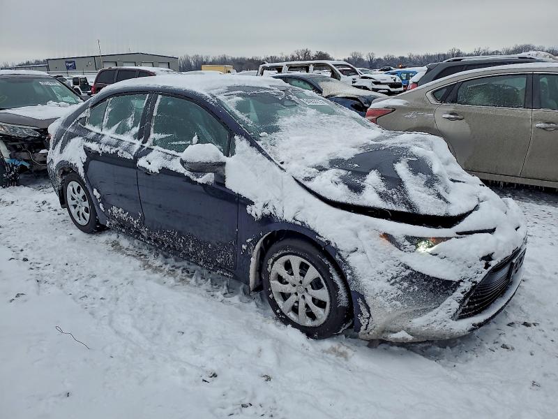 Фото 4 - TOYOTA COROLLA