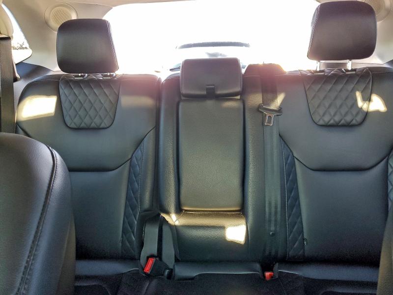 Фото 10 - FORD EDGE