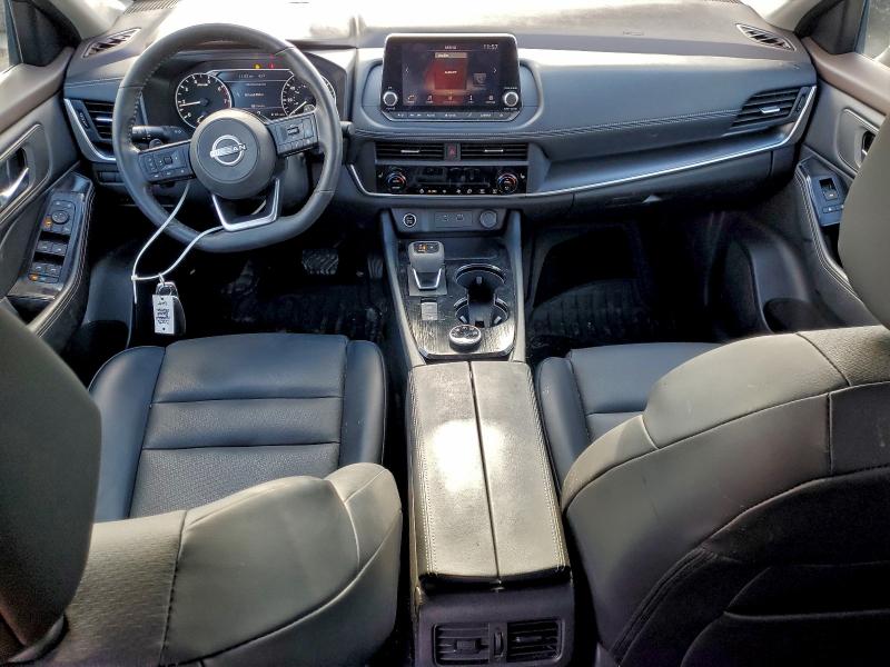 Фото 8 - NISSAN ROGUE