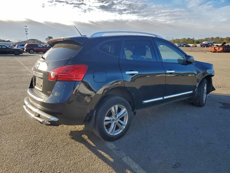 Фото 3 - NISSAN ROGUE