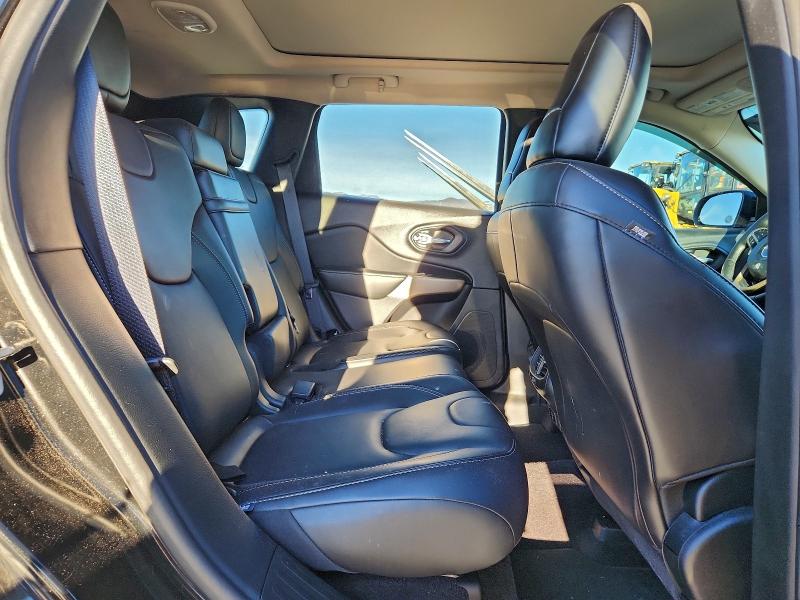 Фото 11 - JEEP GRAND CHER