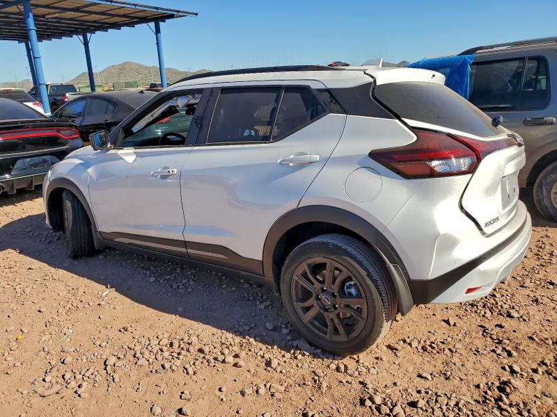 Фото 2 - NISSAN KICKS