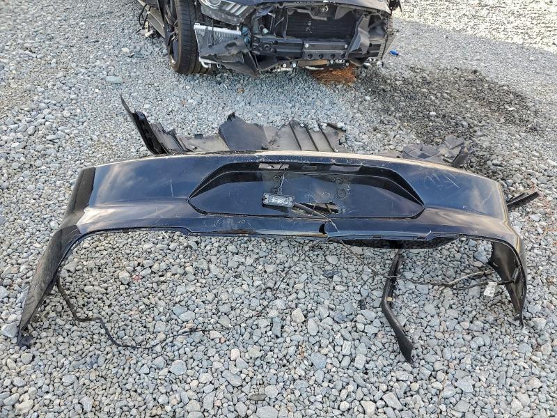 Фото 12 - FORD MUSTANG