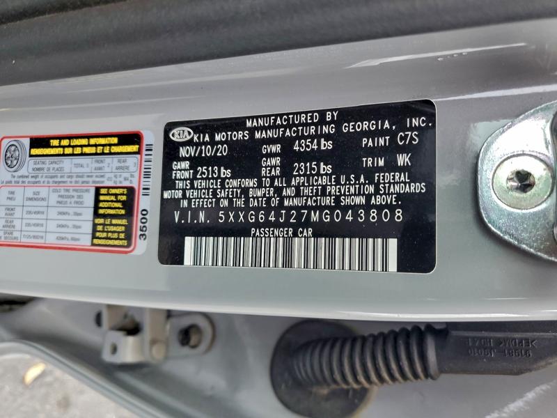 Фото 13 - KIA K5