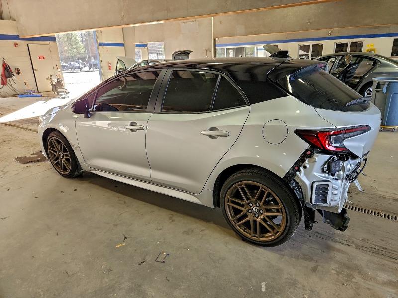 Фото 2 - TOYOTA COROLLA