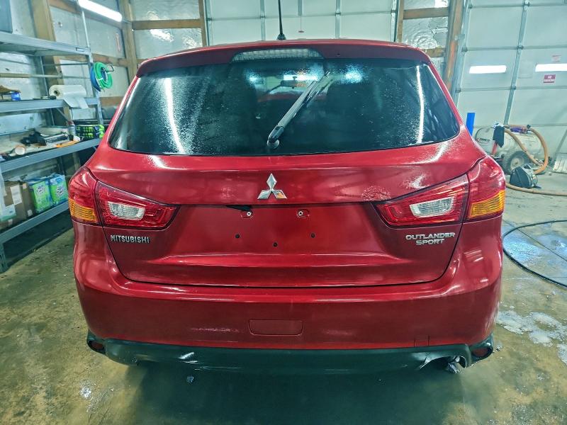 Фото 6 - MITSUBISHI OUTLANDER