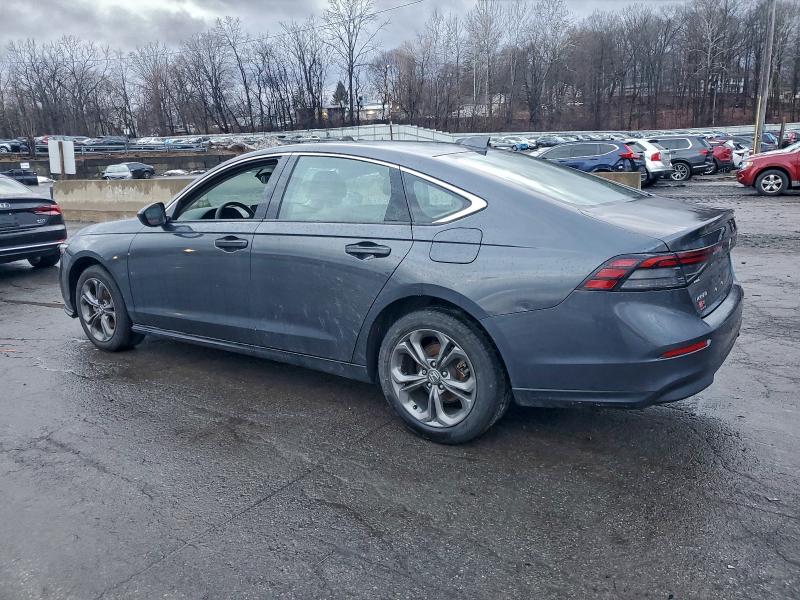 Фото 2 - HONDA ACCORD