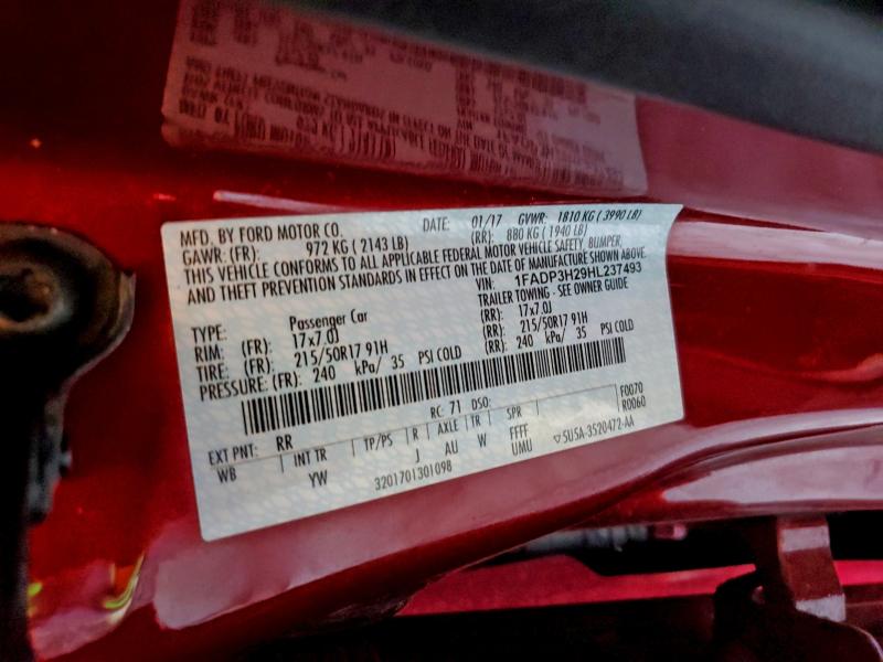 Фото 13 - FORD FOCUS