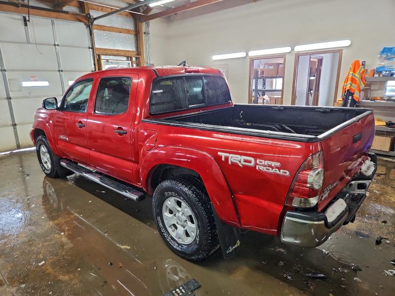 Фото 2 - TOYOTA TACOMA