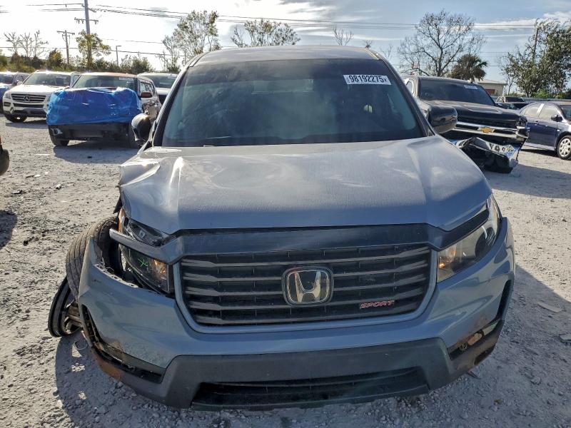 Фото 5 - HONDA RIDGELINE