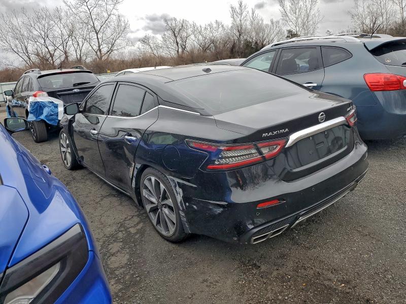 Фото 2 - NISSAN MAXIMA