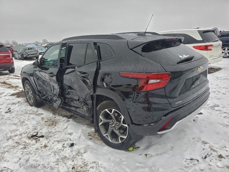 Фото 2 - CHEVROLET TRAX