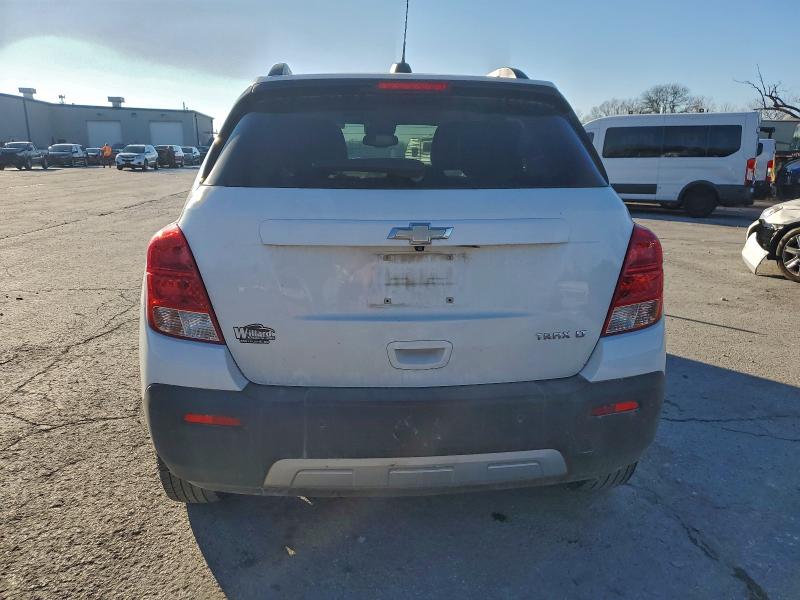 Фото 6 - CHEVROLET TRAX