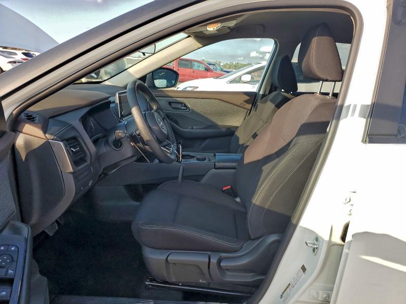 Фото 7 - NISSAN ROGUE