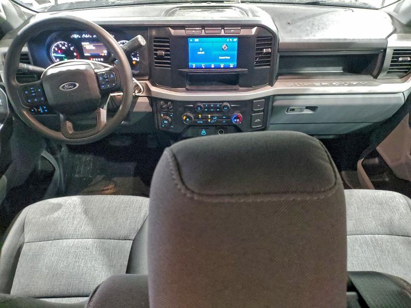 Фото 8 - FORD F350