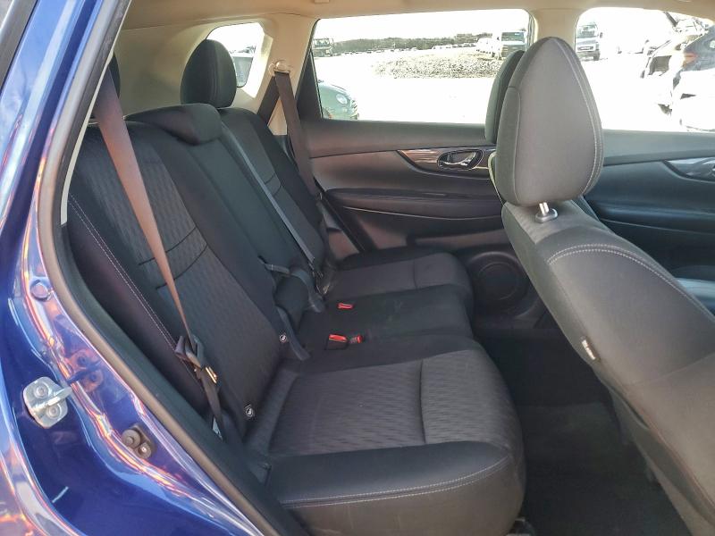 Фото 11 - NISSAN ROGUE