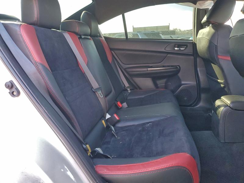 Фото 10 - SUBARU WRX