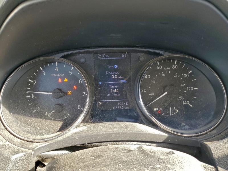 Фото 9 - NISSAN ROGUE