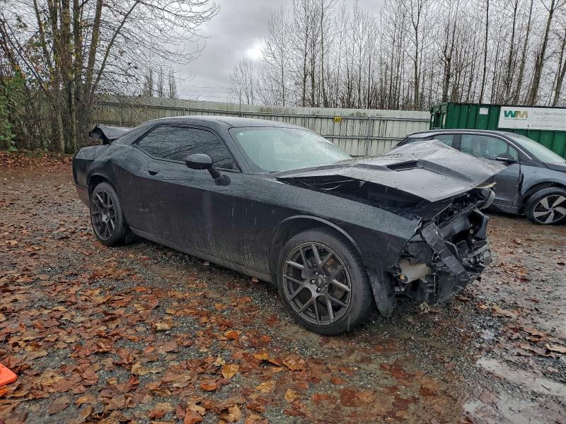Фото 4 - DODGE CHALLENGER