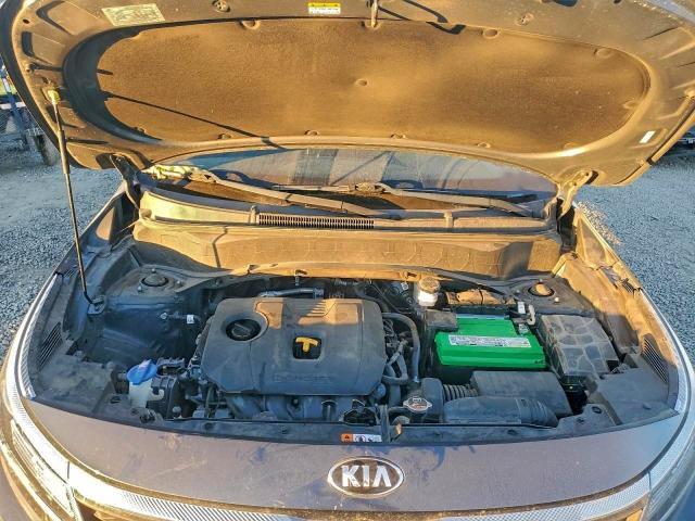 Фото 12 - KIA SELTOS