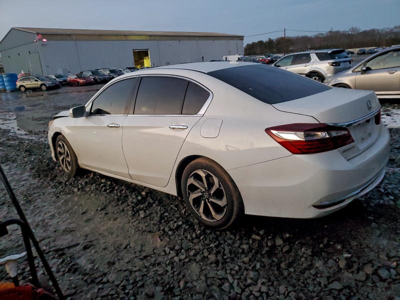 Фото 2 - HONDA ACCORD