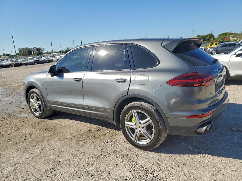 Фото 2 - PORSCHE CAYENNE