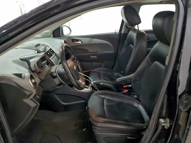 Фото 7 - CHEVROLET SONIC