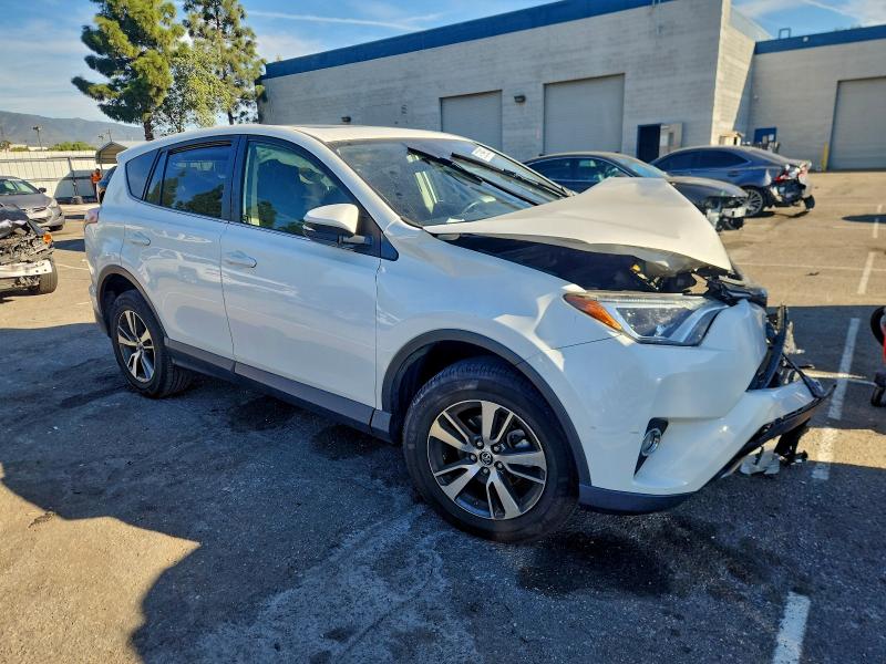 Фото 4 - TOYOTA RAV4